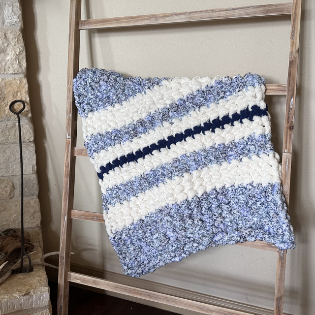 Blue-White Baby/Toddler Blanket